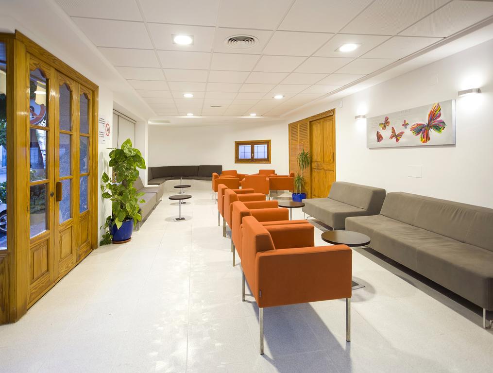 Hostal Adelino San Antonio  Luaran gambar