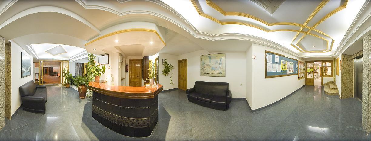 Hostal Adelino San Antonio  Luaran gambar